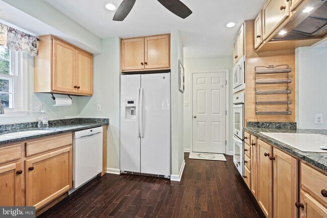 Foto del edificio - 5325 Long Sky Ct