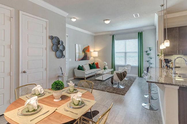 Building Photo - 4407 Grand Ave Pkwy