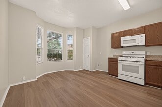 Building Photo - 18915 S Lyford Dr