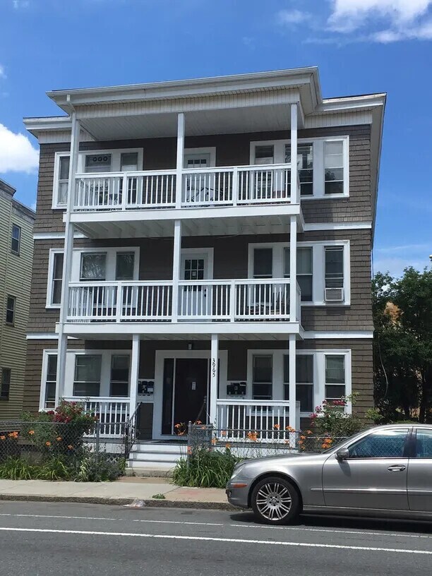 Foto del edificio - 3965 Washington St