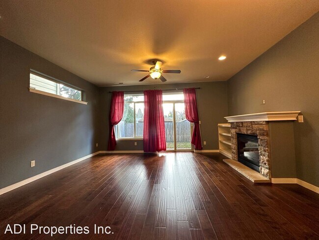 Building Photo - 3 br, 2.5 bath House - 5615 SW Remington Dr