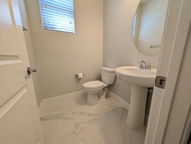 Building Photo - 3622 Portiani Dr