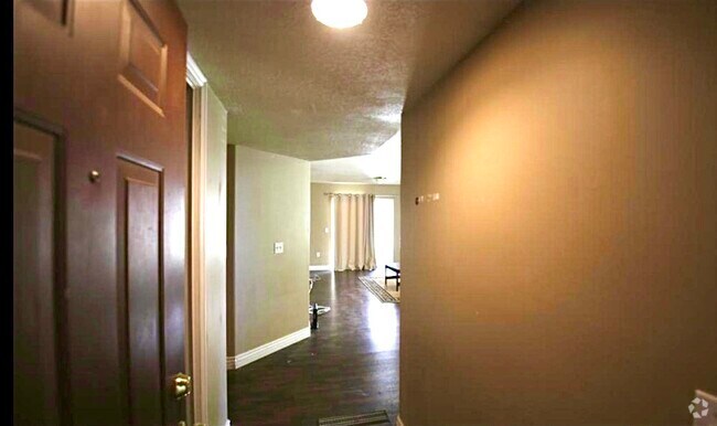 Building Photo - 1367 S 1150 W