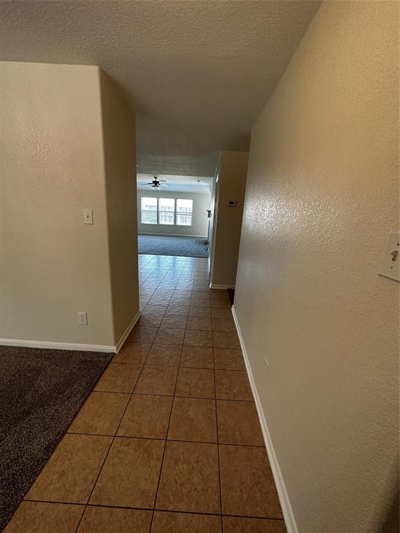 Foto del edificio - 10210 Canyon Rose Ln