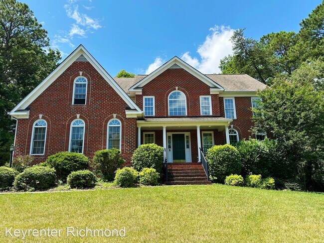 Building Photo - 5 br, 4.5 bath House - 4908 Sadler Place C...