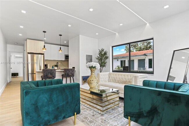 Foto del edificio - 1040 NW 35th St