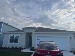 Building Photo - 3617 Sungrove Cir