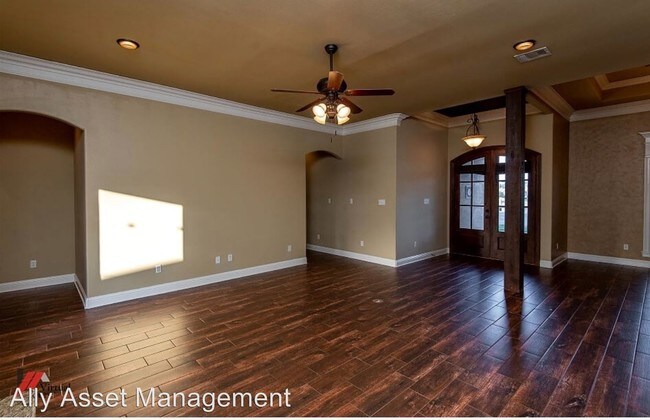 Foto del edificio - 4 br, 3 bath House - 579 Chinquipin Dr.