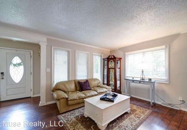 Foto del edificio - 4 br, 3.5 bath House - 1049 Palmyra Drive