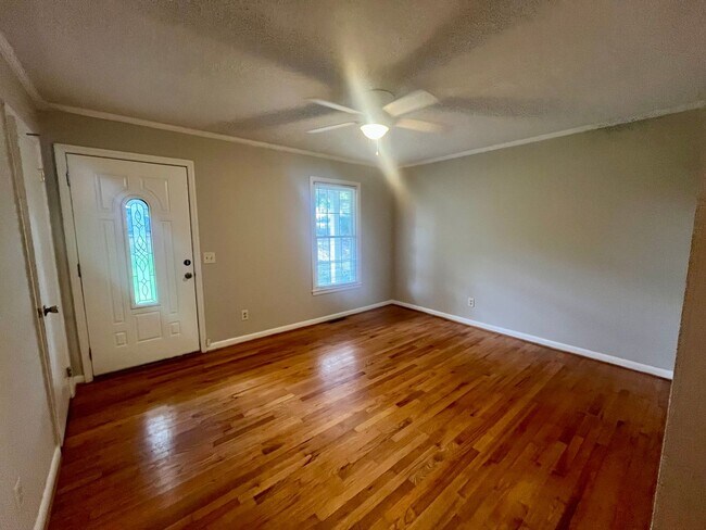 Foto del edificio - House for Rent In Clemson