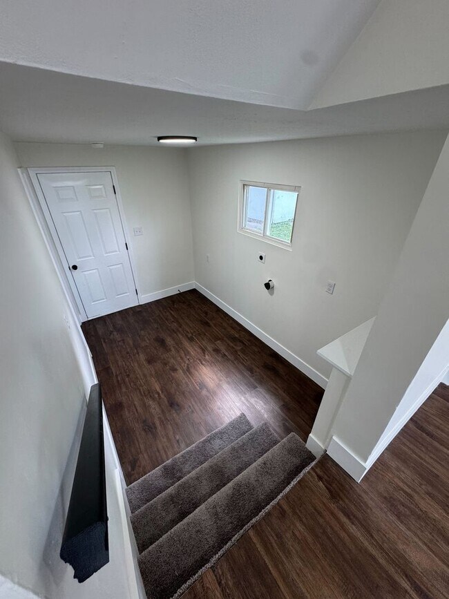 Foto del edificio - Newly Renovated 3 Bed / 1 Bath Walk to OWU!