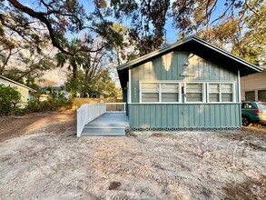 Building Photo - 8007 N Alaska St