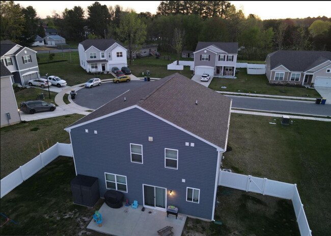 Foto del edificio - 55 Pinyon Ct