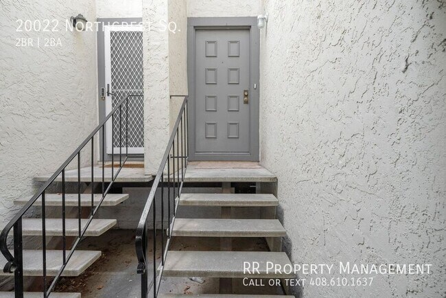 Building Photo - Well Maintained Townhome in Northpoint Com...