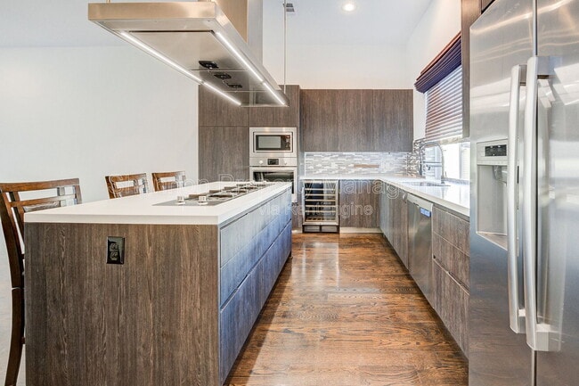 Photo - 2333 Sperber Ln House