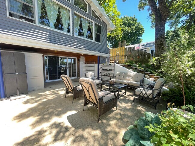 Foto del edificio - 33490 N Lake Shore Dr