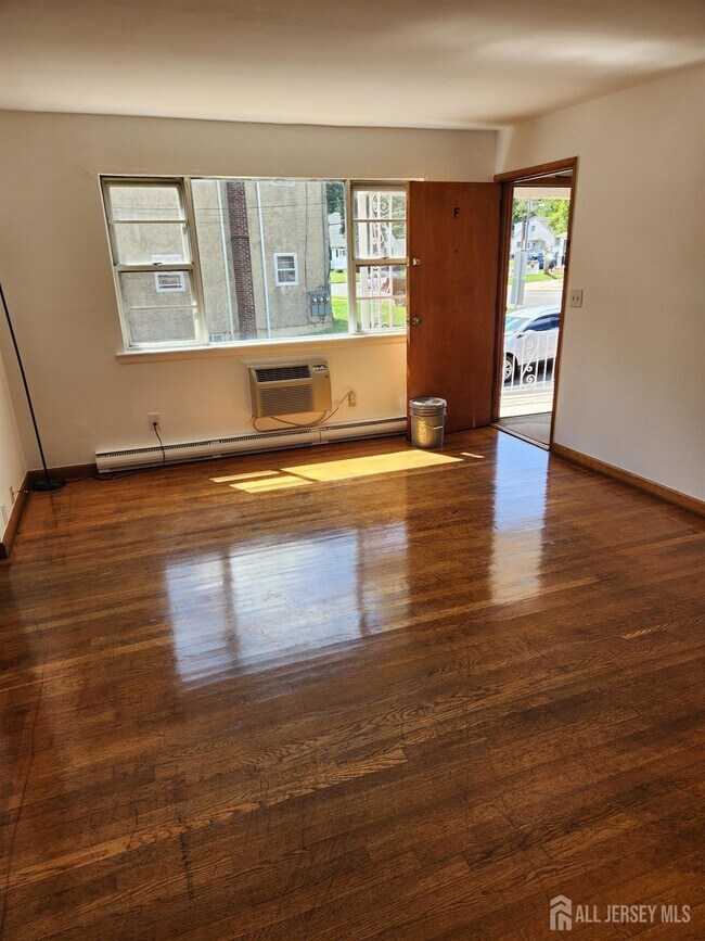 Foto del edificio - 1 Division St