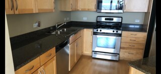 Kitchen - 929 Portland Ave