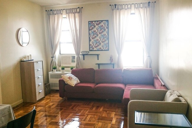 Foto del edificio - 6801 19th Ave