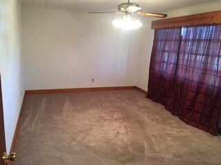 Foto del edificio - 1008 Sides St