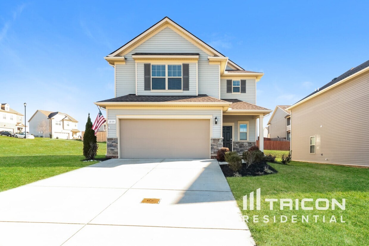 Foto principal - 1035 Lonergan Cir