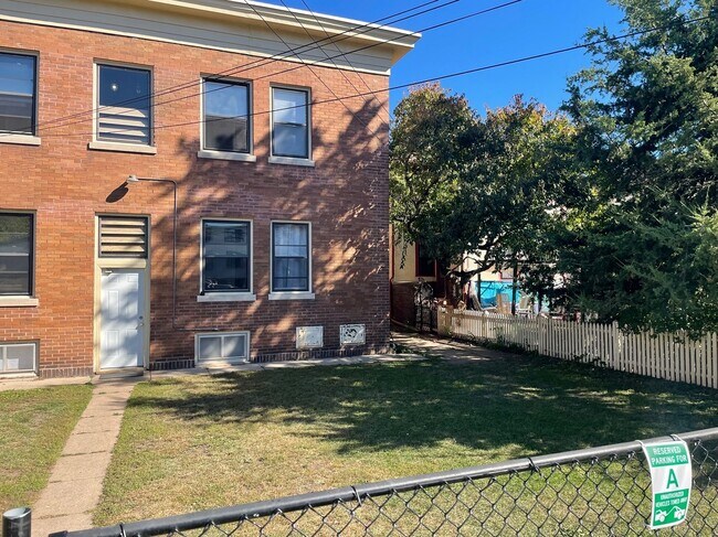 Foto del edificio - 3208 Blaisdell Ave