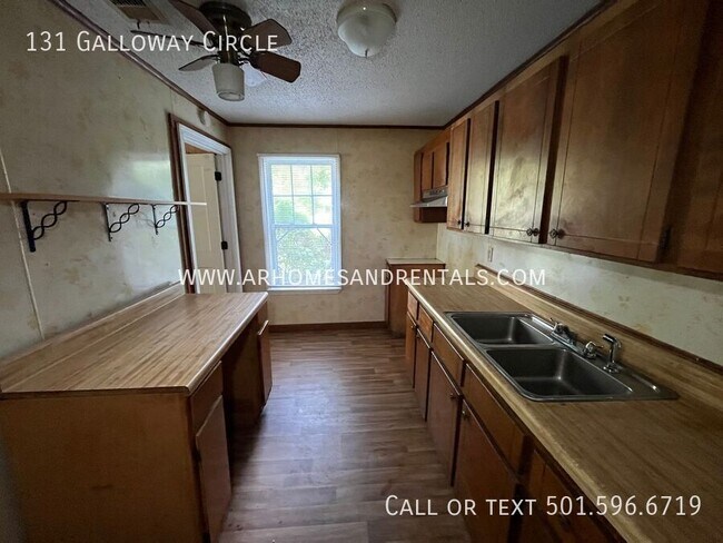 Building Photo - 131 Galloway Cir