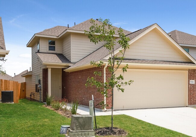 Building Photo - 5114 Blue Ranch