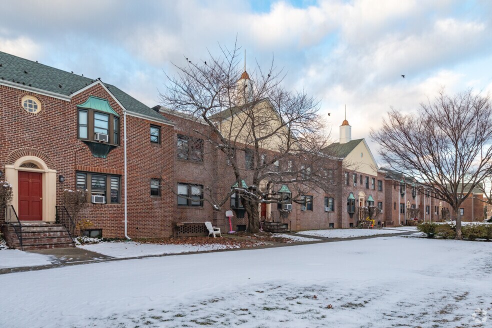 66-70 Tulip Avenue