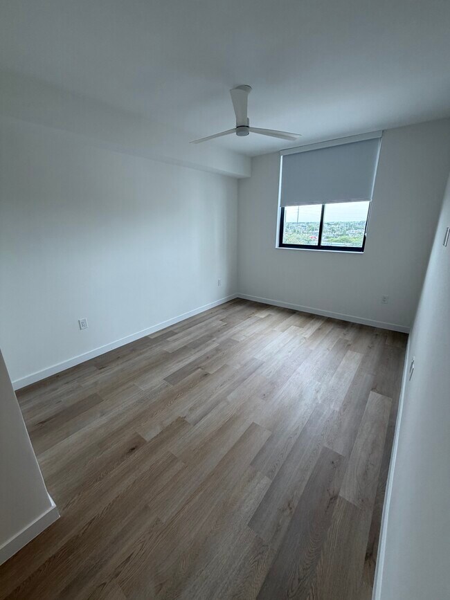 Foto del edificio - 226 Jamaica Dr