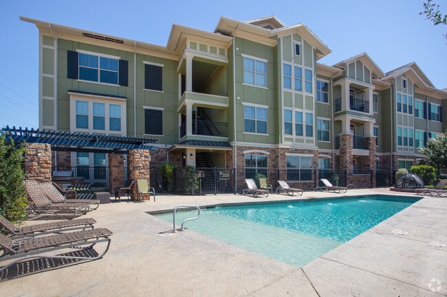 Piscina - Hunters Way