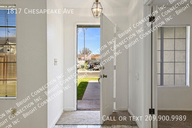 Building Photo - 1817 Chesapeake Ave
