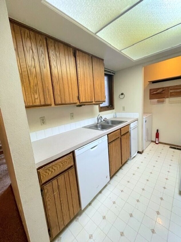 Primary Photo - South Anchorage Condo with W/D in unit, Fi...