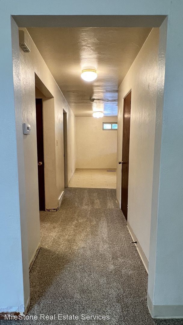 Foto del edificio - 4 br, 2 bath House - 2425 Bott Avenue