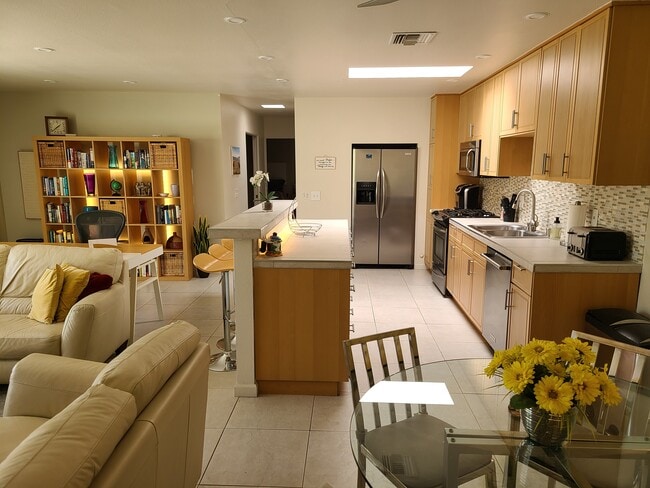 Foto del edificio - 434 N Greenhouse Way