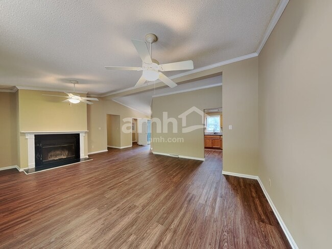 Building Photo - 1103 Lexington Pointe Ln