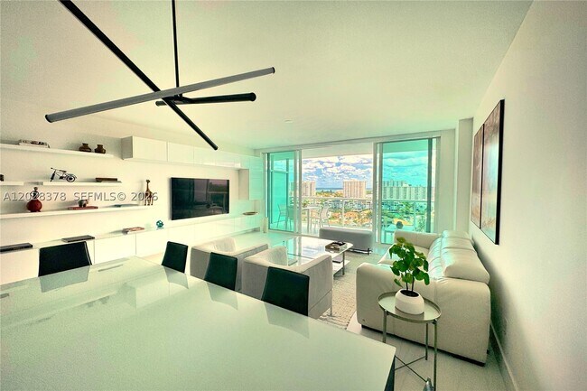 Foto del edificio - 400 Sunny Isles Blvd