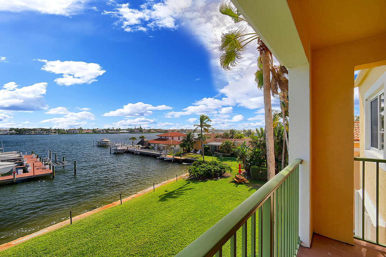 167 yacht club way hypoluxo fl