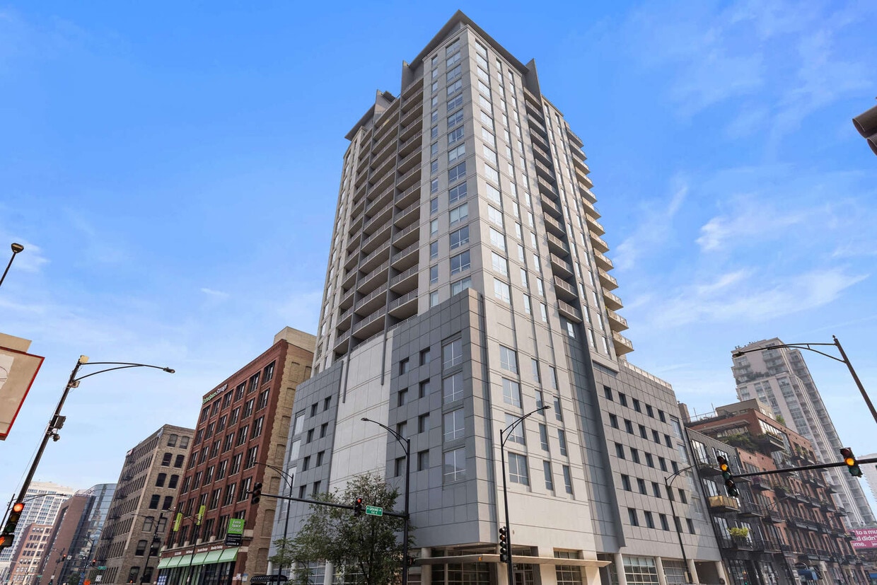 Primary Photo - 330 W Grand Ave