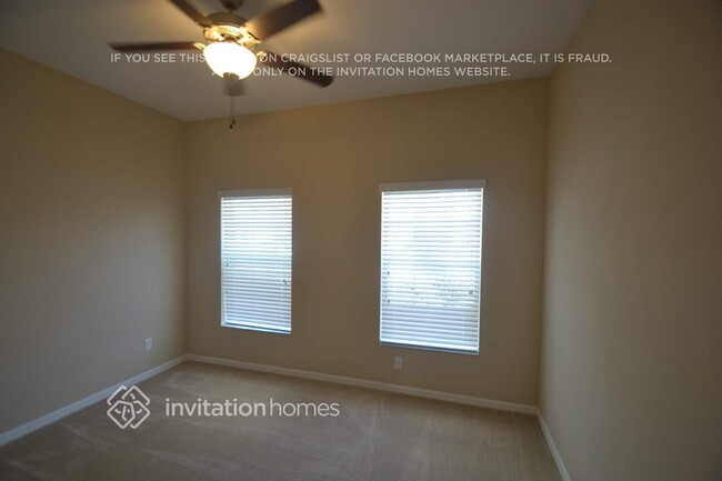 Foto del edificio - 8836 39th St Cir E
