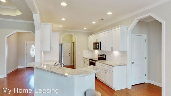 Building Photo - 4 br, 2 bath House - 1805 Valleydale Road