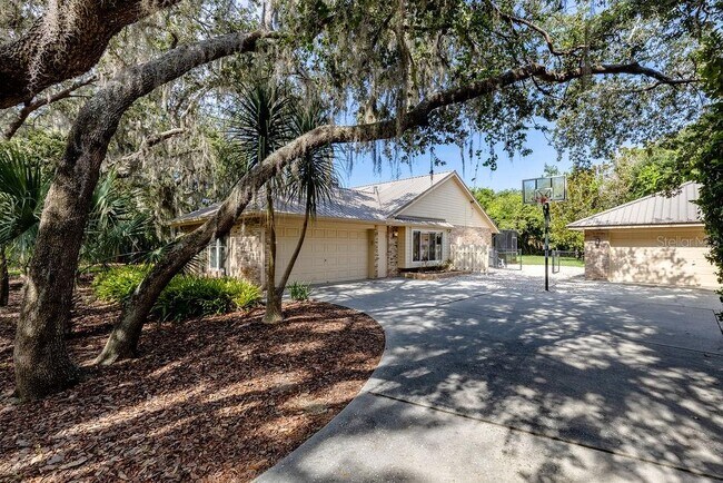Building Photo - 11634 Nellie Oaks Bend