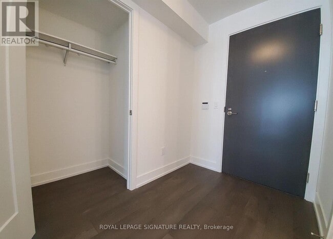 Building Photo - 5 Mabelle Ave
