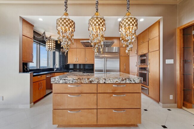 Foto del edificio - 2001 Holcombe Blvd