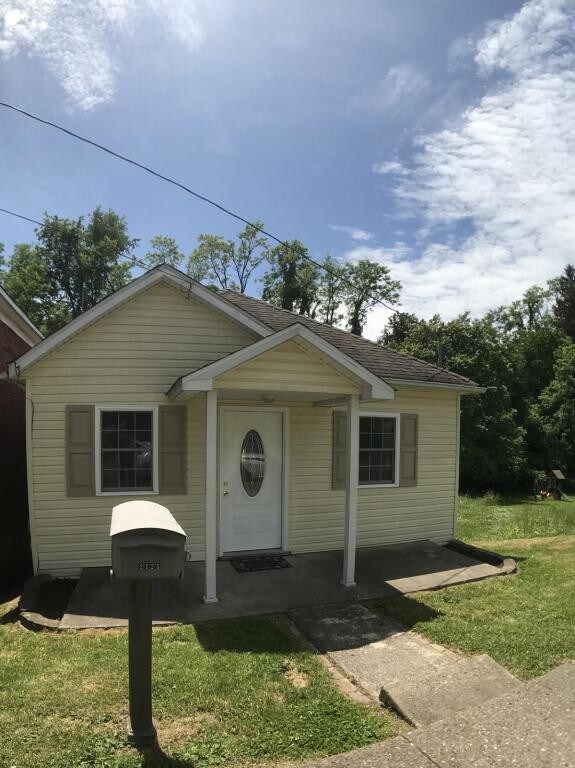 Primary Photo - 2125 Williams Ave