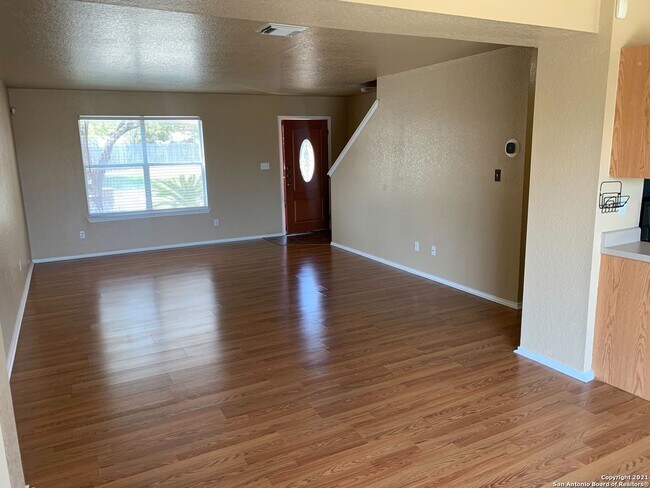 Foto del edificio - 3842 Candleglenn-