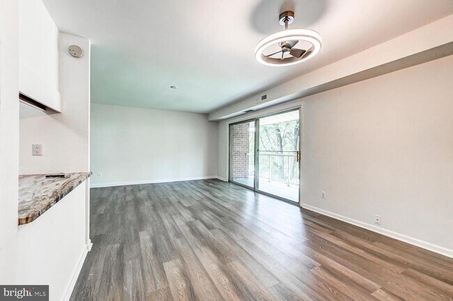 Foto del edificio - 101 Fitz Ct