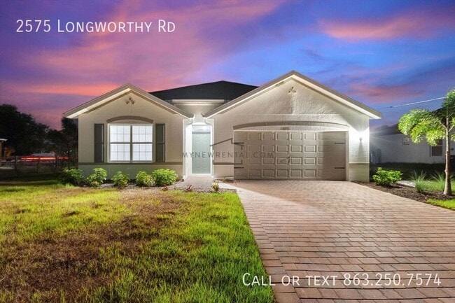 Building Photo - 2575 Longworthy Rd