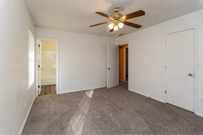 Foto del edificio - 3071 Eastland Way