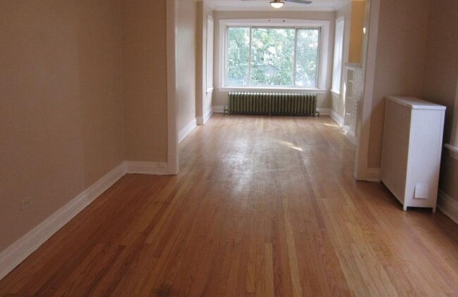 Building Photo - 4321 N Saint Louis Ave